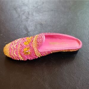 Just The Right Shoe 2000 "Apre's" by Lorraine Vail